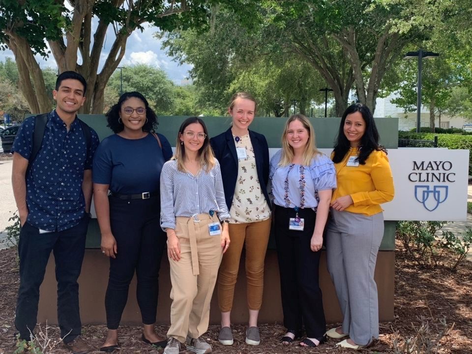 MayoGradSchool's tweet photo. Last week, MCGSBS welcomed new students to the Clinical and Translational Sciences Track. Graduate Student Association reps greeted these students during orientation events at both the Jacksonville, FL and Rochester, MN campuses.
#gradschool #MCGSBS #MayoClinic #MayoGradSchool https://t.co/SWt0U0yKUu