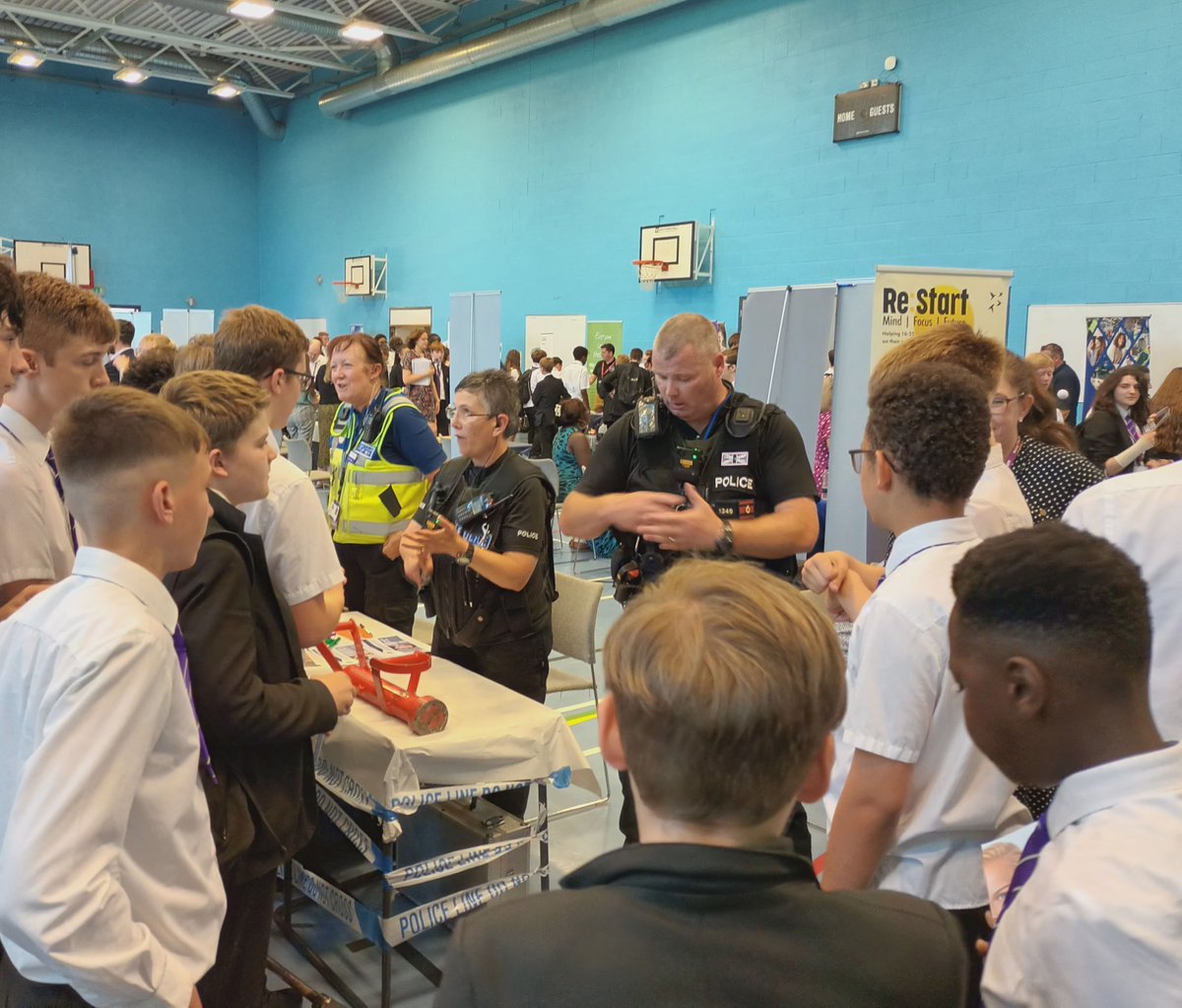 KSAcademy1's tweet photo. Our Y10 World of Work days culminated in a careers fair with FIFTY representatives across local &amp; national businesses, colleges and universities.  Thank you to all who gave their time to inspire our young people and their parents.  #beingthebestyoucanbe #KnowledgeStrengthAmbition https://t.co/YcKxyPZXp9