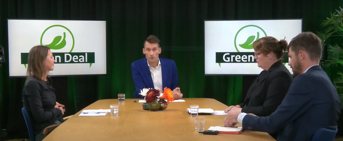 📽️ Webinar "Verduurzaming door groene zorginkoop" nu online. Op 5 juli organiseerde Green Deal Duurzame Zorg een webinar over het verduurzamen van zorginkoop. Kijk 'm terug via:  bit.ly/3z2tN2R #groenezorginkoop #webinar #duurzamezorg #greendeal
