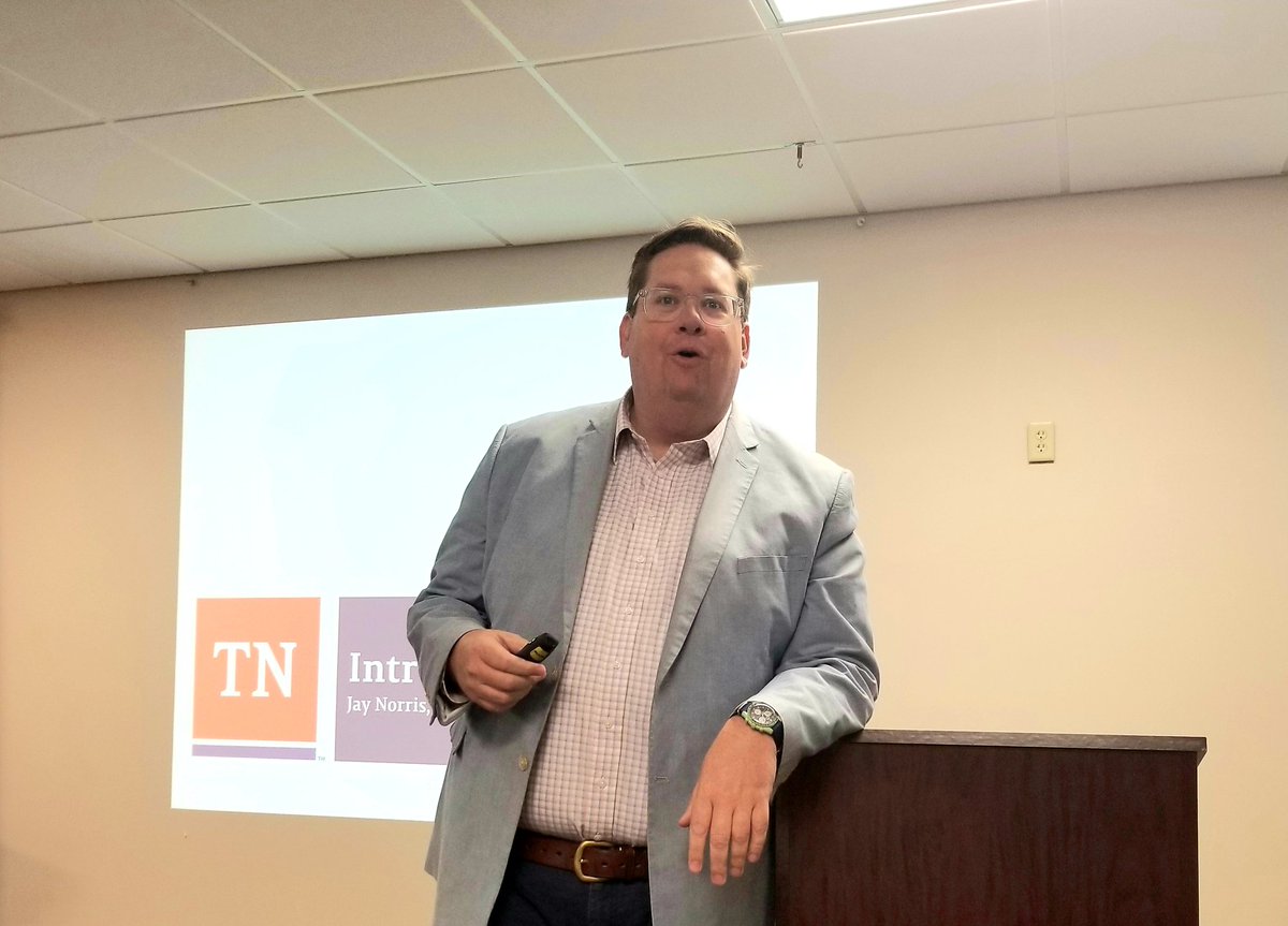 Jay Norris, <a href="/myTDOT/">myTDOT</a> Aeronautics Director updates <a href="/TNAirports/">Tennessee Airports</a> at #Airports Roundtable. @TDOTCommish <a href="/GovBillLee/">Gov. Bill Lee</a>