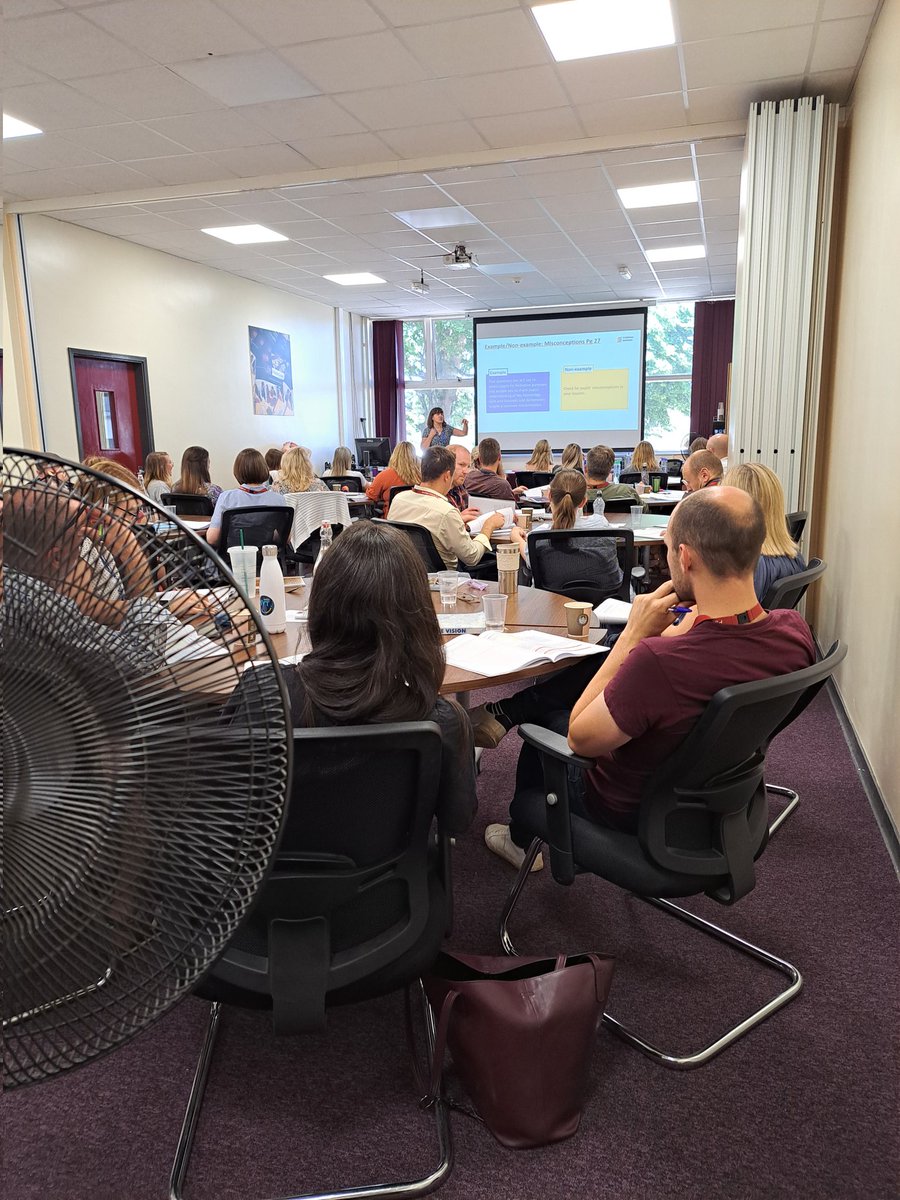 Fiona Hopkinson-Kearney tweet media