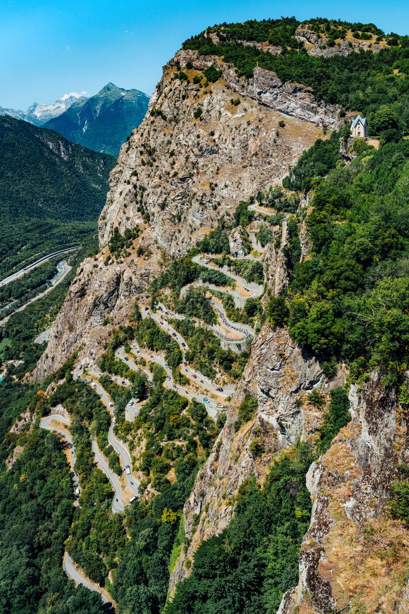 NetcompanyINEOS's tweet photo. Anyone need a new phone wallpaper? 

This stunning Russ Ellis shot should do the trick 🤩👇#WallpaperWednesday #TDF2022 https://t.co/AH26h2npPW
