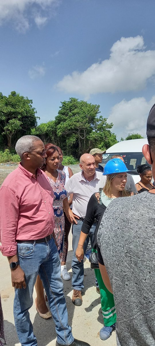 El Miembro del  Secretariado del Comitê Central del Partido   Joel Queipo Ruíz visita la inversion del Petroleo en Ssnta Cruz del Norte. #MayabequeEn26 #CubaPorLaVida #CubaViveYTrabaja <a href="/PartidoPCC/">Partido Comunista de Cuba</a> <a href="/DiazCanelB/">Miguel Díaz-Canel Bermúdez</a> <a href="/BYuniaky/">Yuniasky Crespo Baquero.</a>