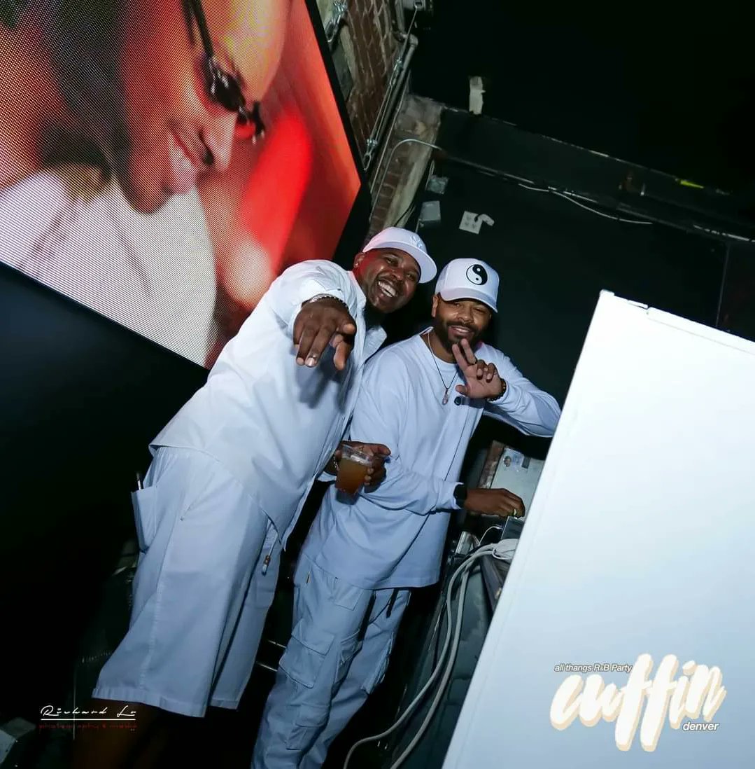 YABOYMDZ's tweet photo. Went out and got it in with the fam at the #CuffinDenver white party! 

📸 @RichardLoPhoto

#MDZ #Denver #Cuffin #whiteparty #milehighcity #party https://t.co/8iV7NtQQhv