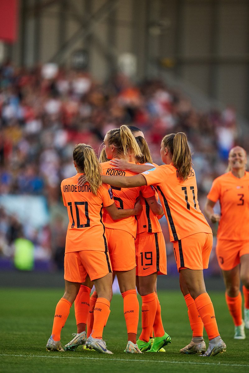 DNyeko's tweet photo. The attendance at Leigh Sports Village for the UEFA Women's Euros between @oranjevrouwen and @selecaoportugal is 6,966 fans. #WEURO2022 #NED #POR #BarclaysWSL #NEDPOR #NEDPRT https://t.co/AlqF7lDXlK