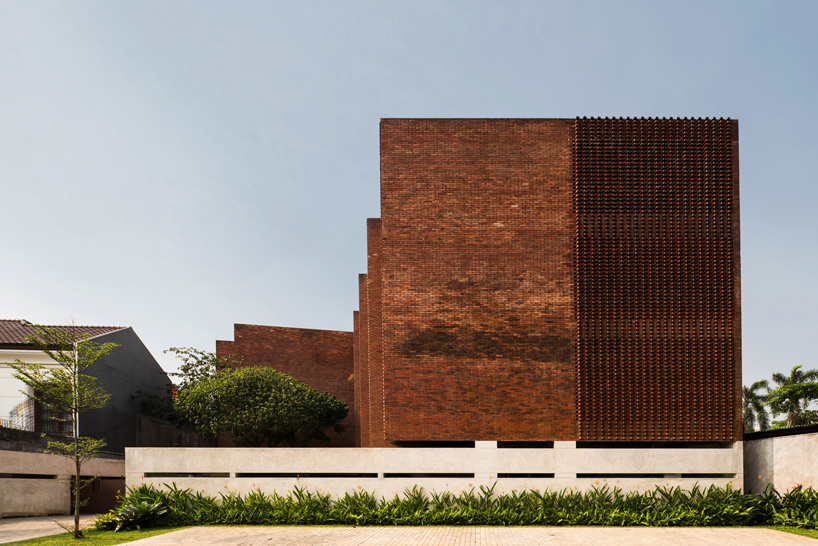 designboom tweet media