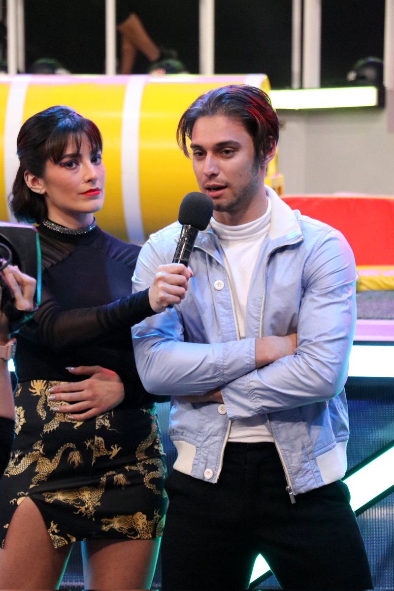Calle_7PY's tweet photo. #JulioC7 queda desvinculado del programa #Calle7Py. 💣
#NosVemos en @telefuturo 📺 https://t.co/W6VXKw9ya3