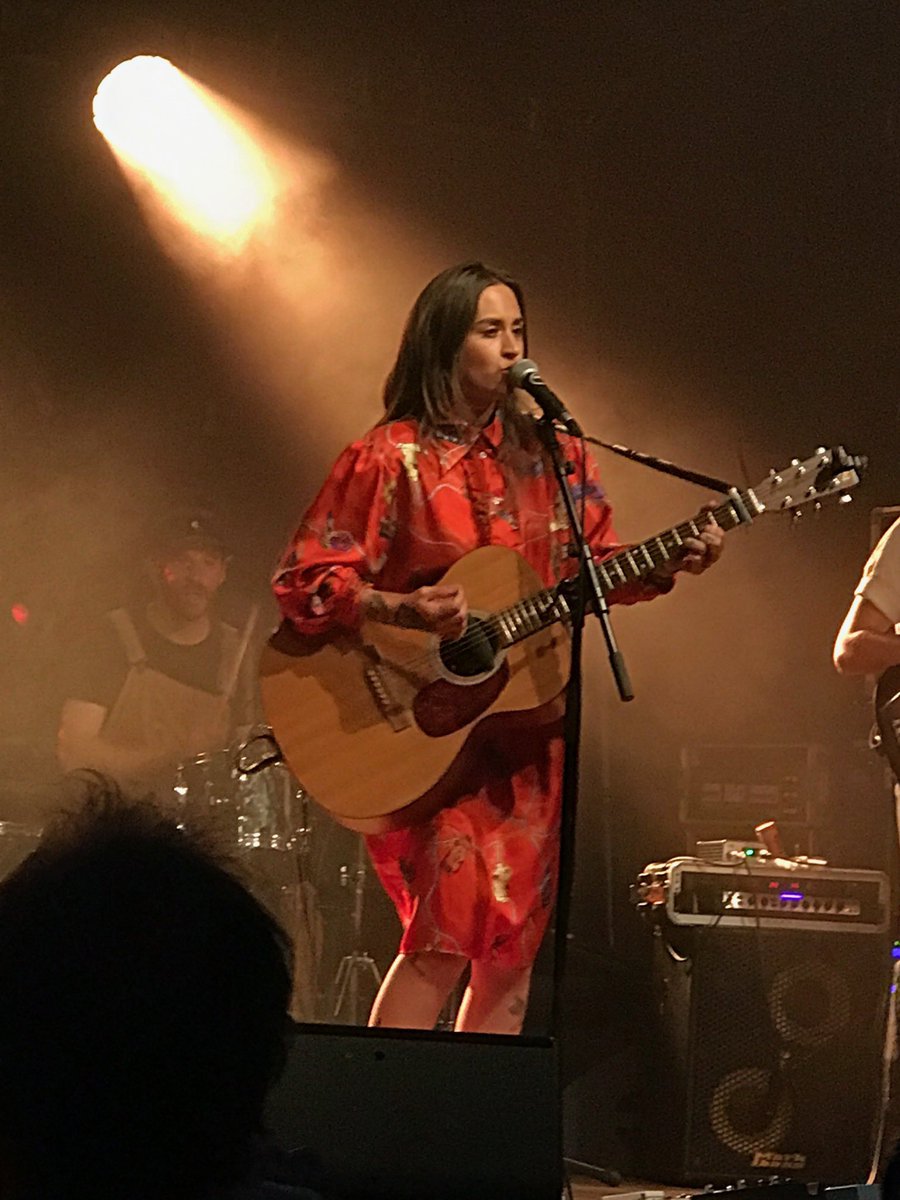 CARCThierry's tweet photo. Une belle soirée d’été, veille de #fête #nationale à @chateau_thierry Grace au #FMO le #festival #musique en #Omois et @NinaAttal en première partie @Karpattmusic qui nous a emmenés à l’est 🎤🥳🎺🙌🎸💃🏼🪗🕺🪕🥁#14Juillet #soirée https://t.co/LfkHwvFWmZ