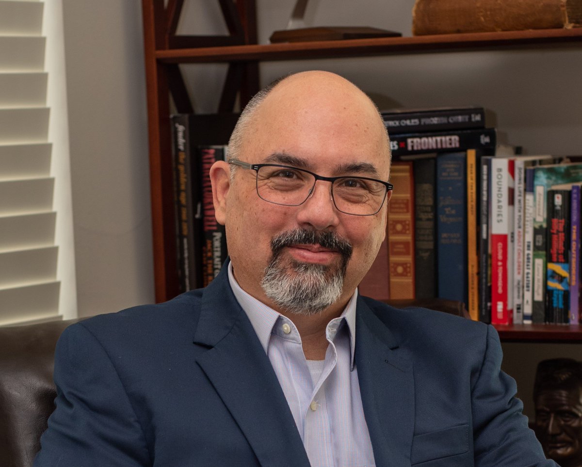 Baen Books tweet media