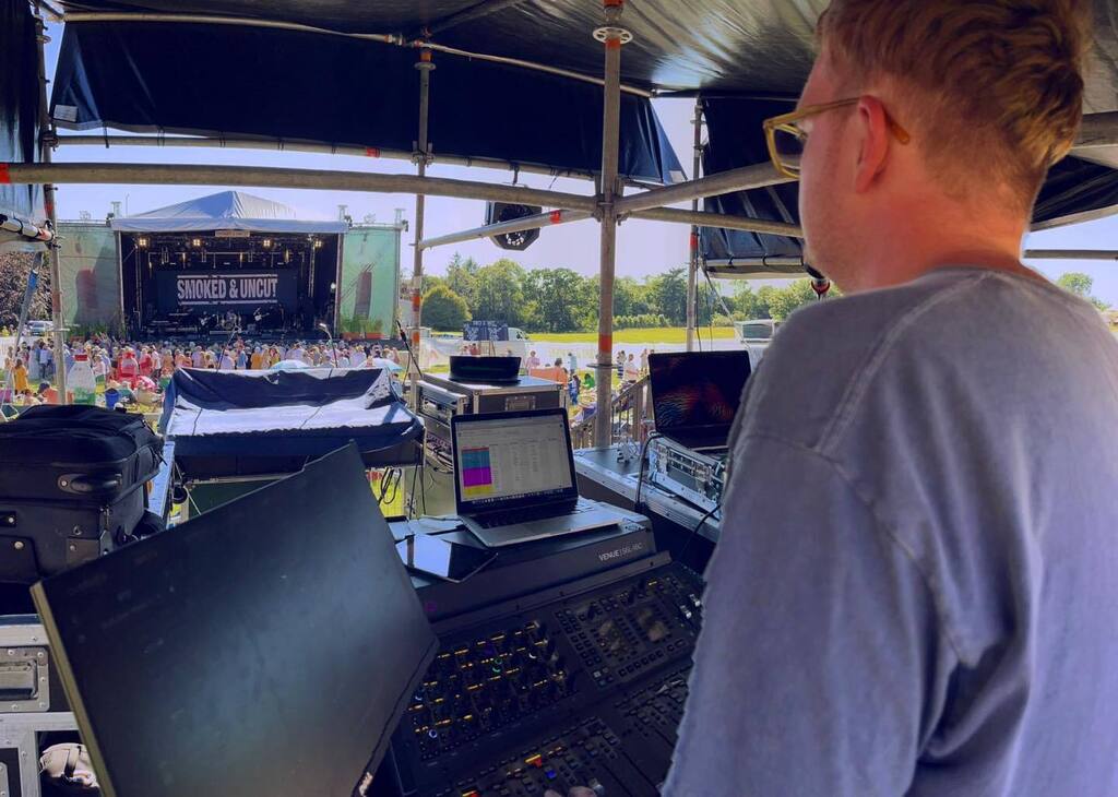 PodHereWeGo's tweet photo. Thought it was time to update my “profile”. Mixing Sister Sledge @smokedanduncut https://t.co/AhWz3vC6wi https://t.co/xc9x8wgDpU