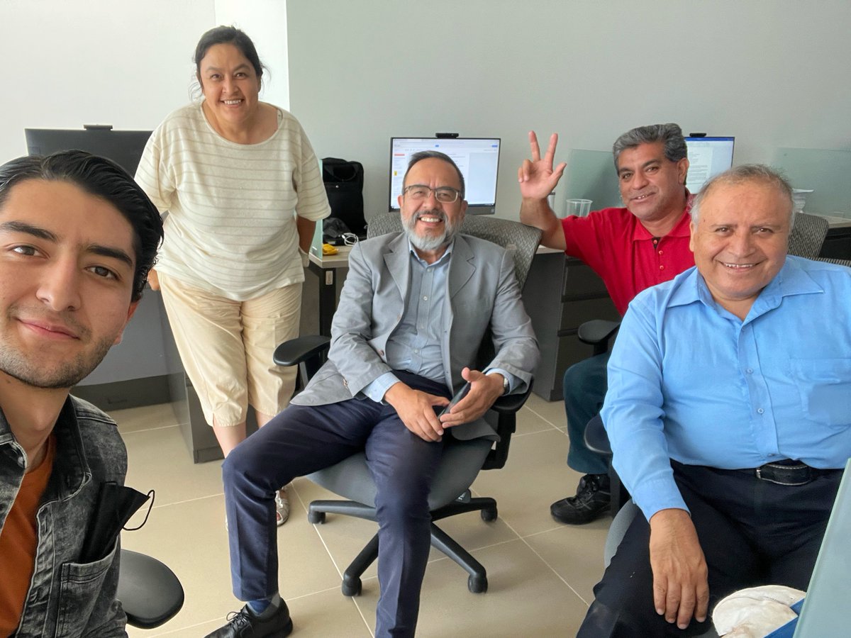 alexramblasr's tweet photo. ¡Que ya somos parte del inventario del @CongresoGto! 🗞 📸 ✍🏼 💻 https://t.co/AIRIvcs43l