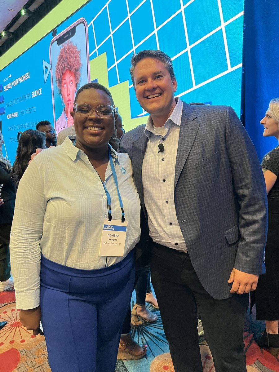 denishah_ASM's tweet photo. Day 2 cont’d 
I have had the pleasure of meeting our Senior Vice President @JohnPalmer_ER at #mdplife2022 I told him to remember my name b/c he will see me again. https://t.co/YzXbRAyN2d