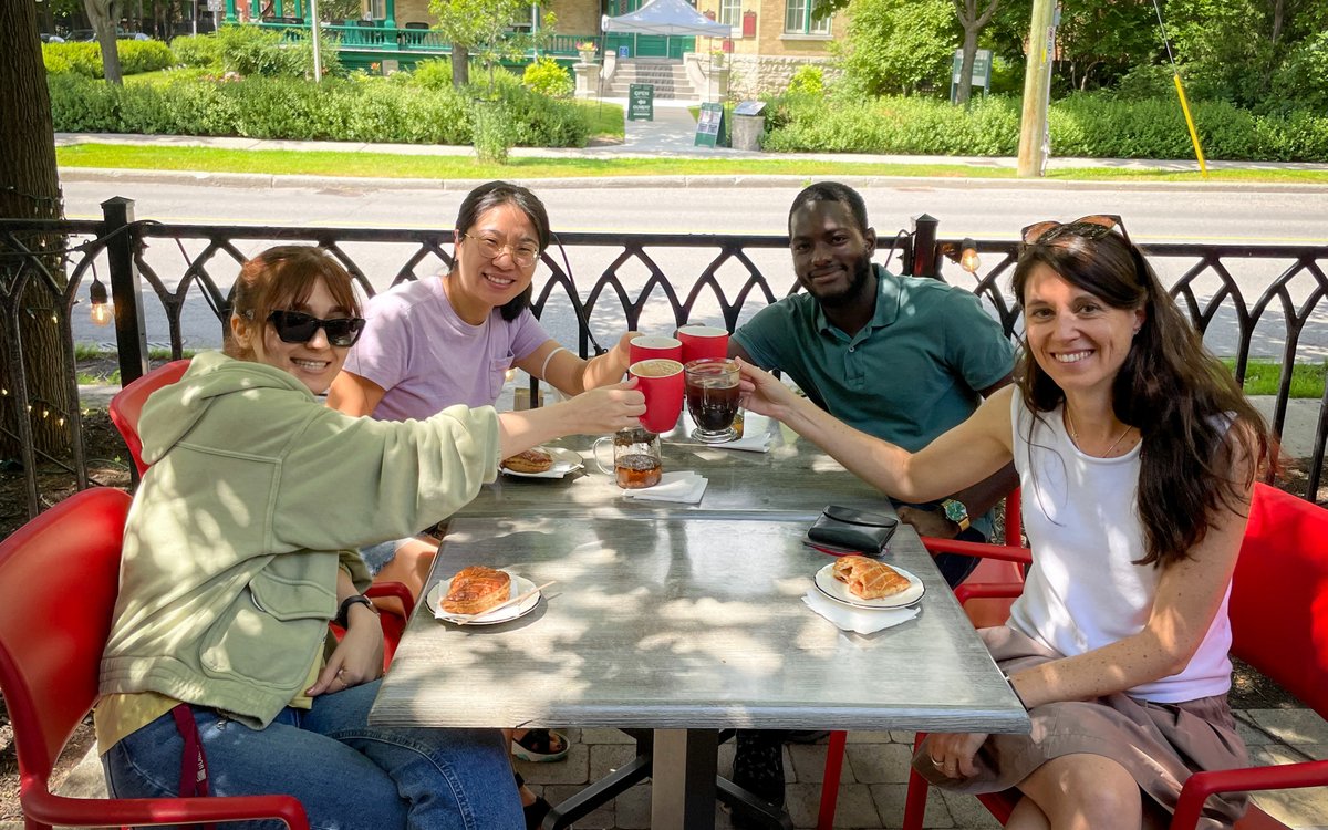 Eva Hemmer (@nanolightlab) on Twitter photo Today's summer retreat got postponed due to covid cases in the group... doesn't mean we can't welcome visiting student Kevin to the lab with just a few of us (thanks FCRF! <a href="/franceaucanada/">La France au Canada 🇫🇷 🇪🇺</a>). More celebrations of new group members and a retreat to come! Great you are here, Kevin! Today's summer retreat got postponed due to covid cases in the group... doesn't mean we can't welcome visiting student Kevin to the lab with just a few of us (thanks FCRF! <a href="/franceaucanada/">La France au Canada 🇫🇷 🇪🇺</a>). More celebrations of new group members and a retreat to come! Great you are here, Kevin!