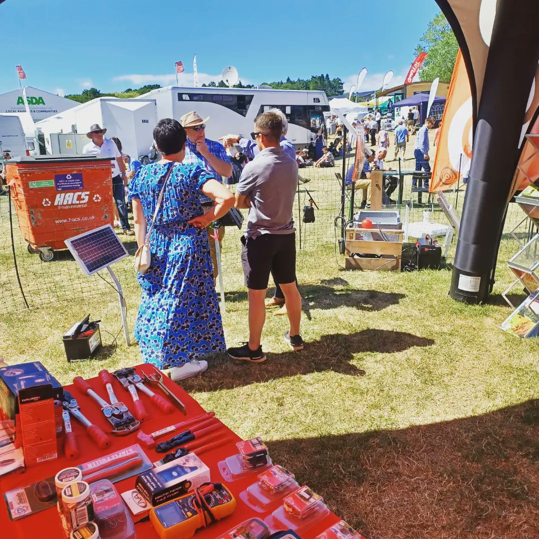 Hotline Electric Fencing tweet media