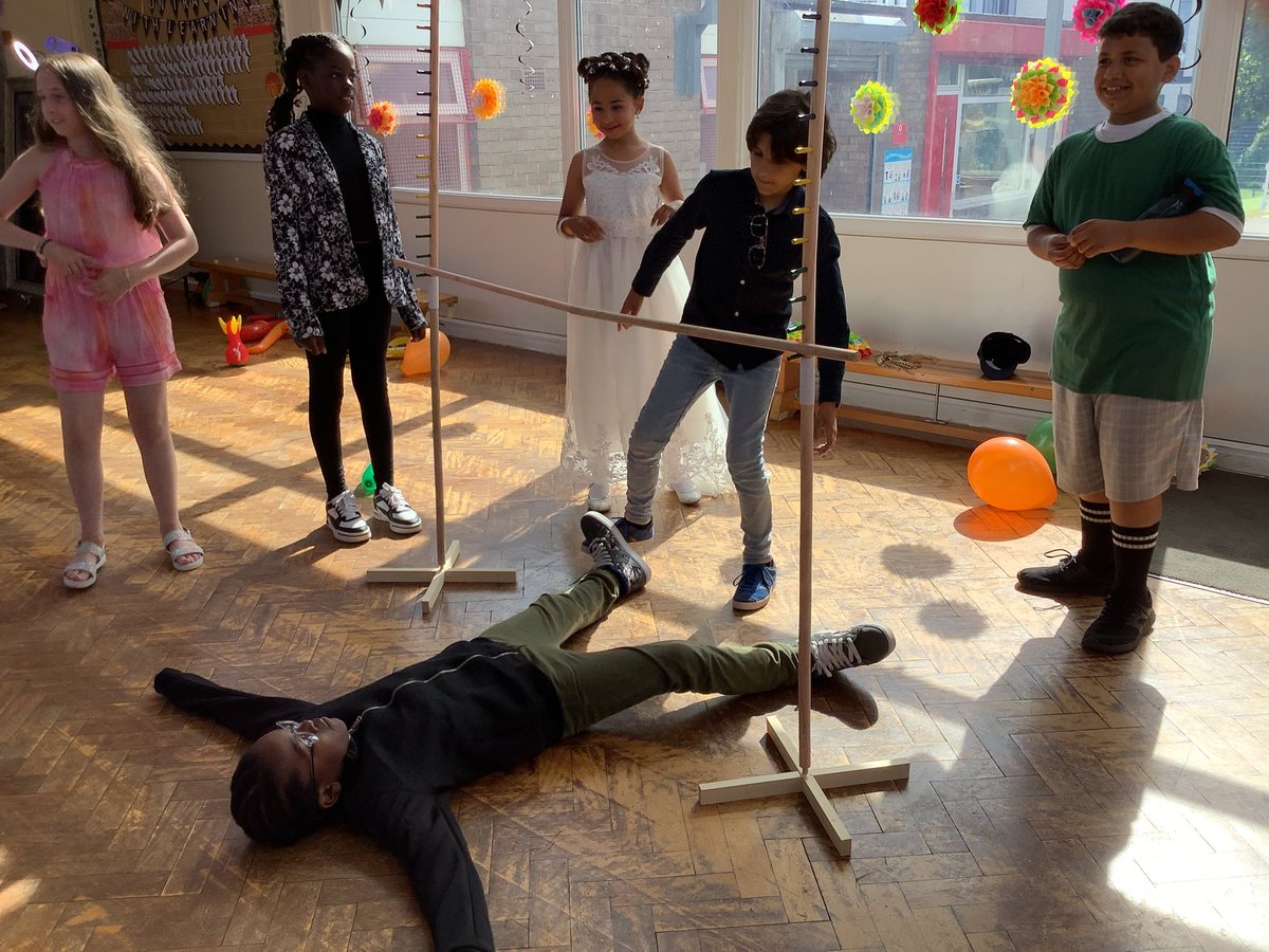 Sacred Heart Y6 tweet media