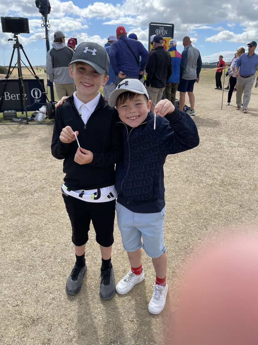Youngies7's tweet photo. The boys Tees today from @PReedGolf team today they were buzzing #Teamreed thank you ⛳️ https://t.co/HuYmuA1jXw