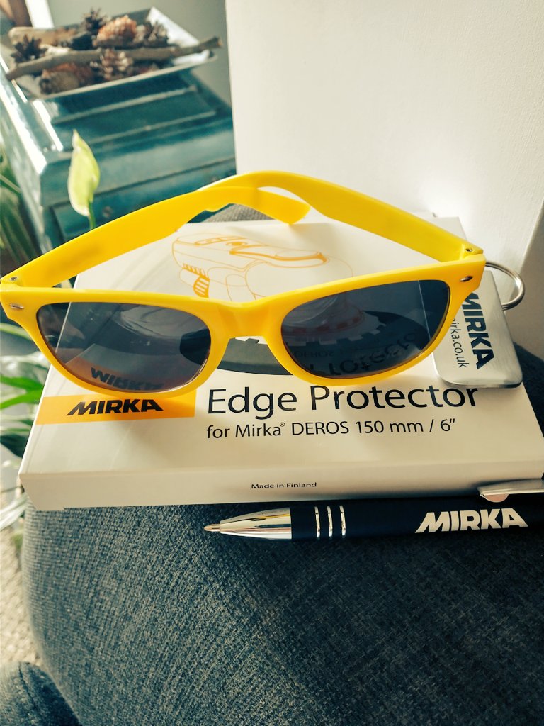 wdrpaint's tweet photo. Thankyou @MirkaUK 😎💥❤️#edgeprotector #comp #painterslife #paintersloaf https://t.co/njy5wnbISp
