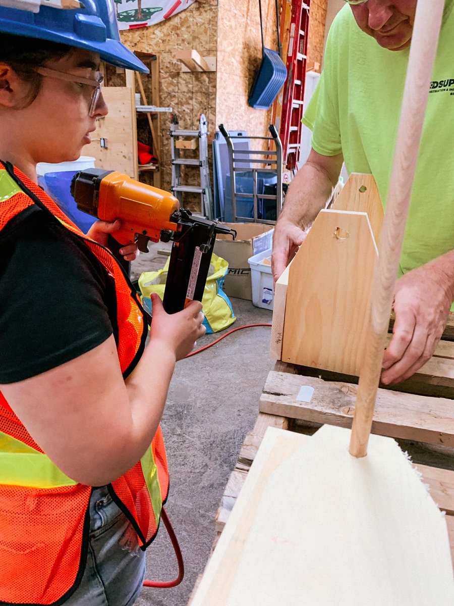 capei's tweet image. Future master builders!  Today the girls learned the ins and outs of carpentry, how to measure effectively, and built their own toolkits!  Each day they learn valuable skills that will last a lifetime - and we are very happy to help.
@EPWIC_PEI #womenintrades #carpentry #trades