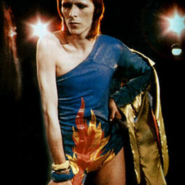 Web browsers as David Bowie outfits (thread)