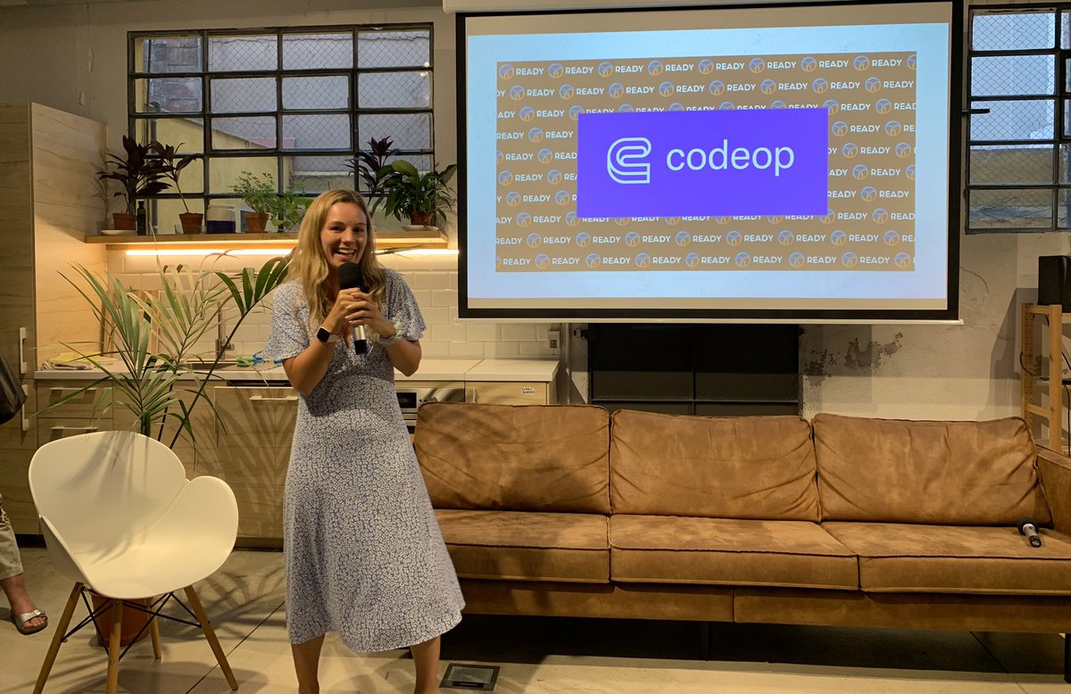 adrianafreitas's tweet photo. Great welcome notes by @_CodeOp and @readysport_xyz #READYEvents about #web3 #sports lead by 
@Lucy_C_Mills
20 years experience in female soccer living the culture and meeting people to the lenses of sport in 25 counties. Identity shaping and influence society via sports in lives https://t.co/MCFtqHoTVs