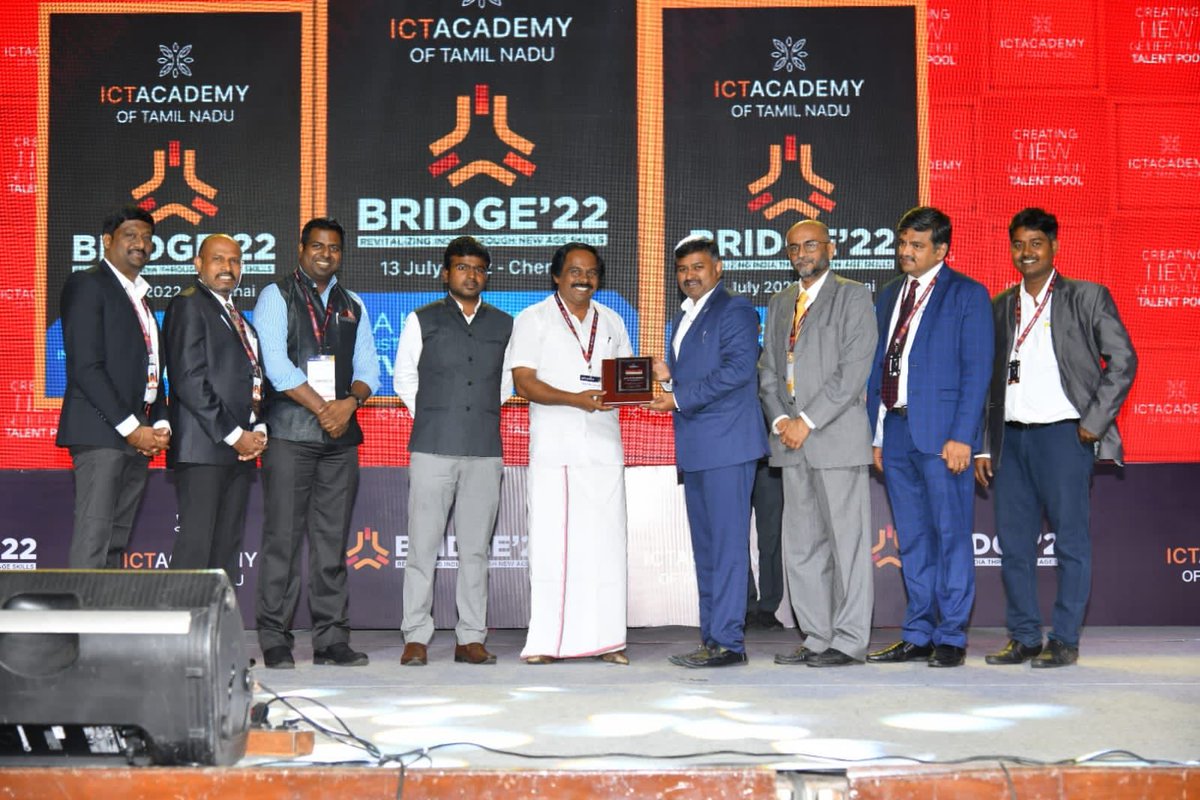 OfSsec's tweet photo. WE EEE'ians FEEL OPTIMISTIC under your leadership!! our CEO sir has been awarded the " Young gen Eduprenuer Award" by ICT Academy @ Bridge Conference for his tireless efforts in motivating and guiding the student community and being the game changer in the education Industry!!! https://t.co/fPUftlM47Y