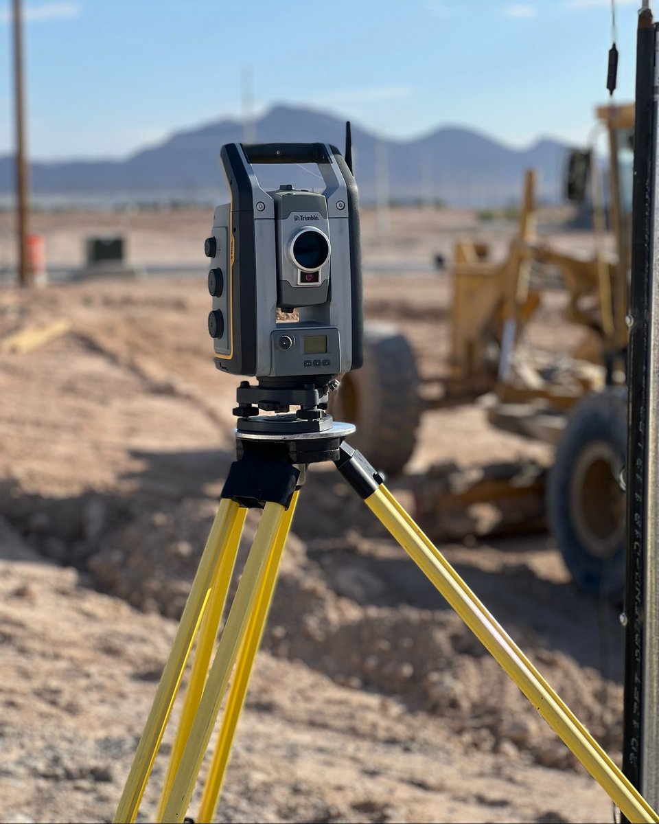 All ready to go at this construction site. 👷‍♂️🔨