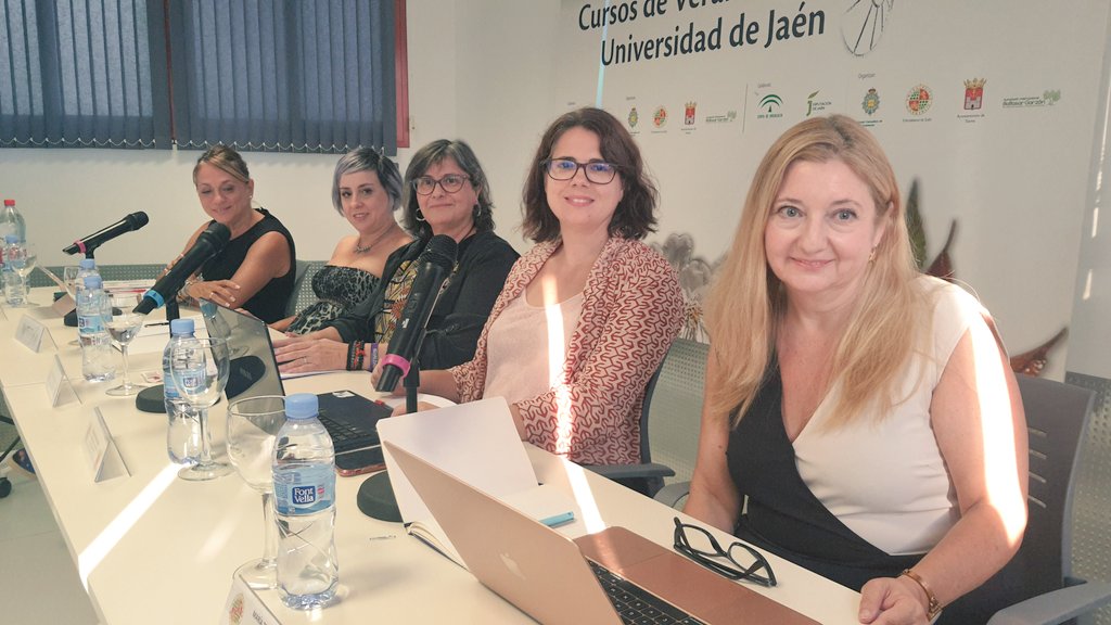 🔴 #Misoginia en #RRSS, terminamos la tarde de #CursosTorres con un tema crucial en la actualidad. 🎙 @CriminalmenteES 🎙 María Garzón Molina (@iMadesCom) 🎙 @nurygglez 🎙 Teresa Vera Balanza (@InfoUMA @RESPEctproyecto @iberfemcom)