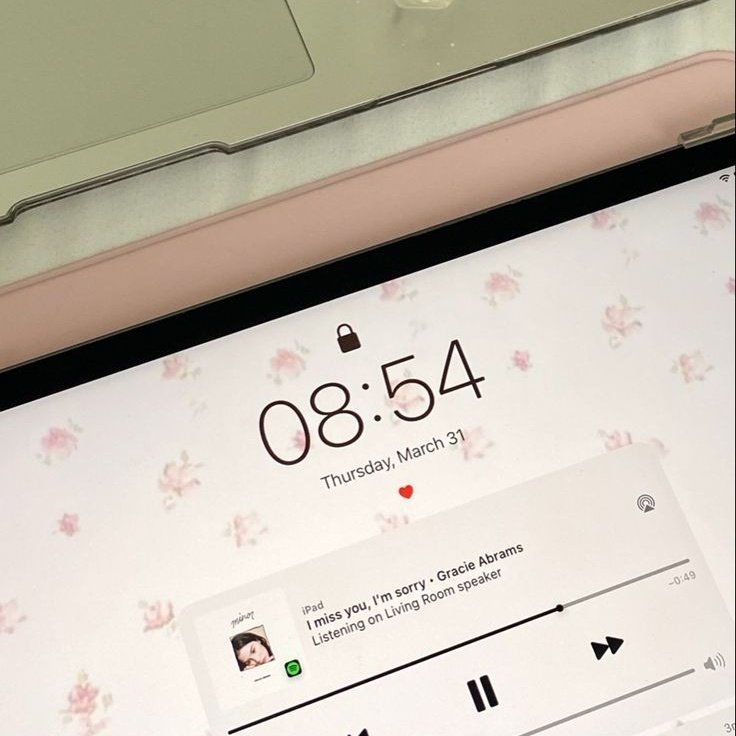 rt al fijado ୨ ୧ tweet media