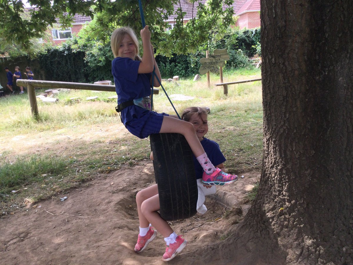 StPaulsPriChip's tweet photo. Such an epic #playday @rachmurrayplay @OPAL_CIC #hammocks #waterslide #playmatters #chippenhamschools https://t.co/qtgaG4AYjB