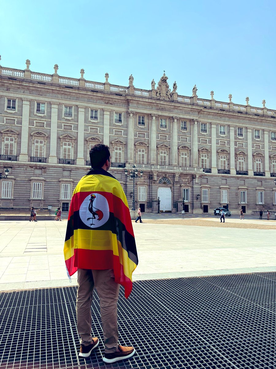 omerselli's tweet image. Madrid have seen the beautiful flag..🇺🇬😊🙏 #Uganda @ExploreUganda