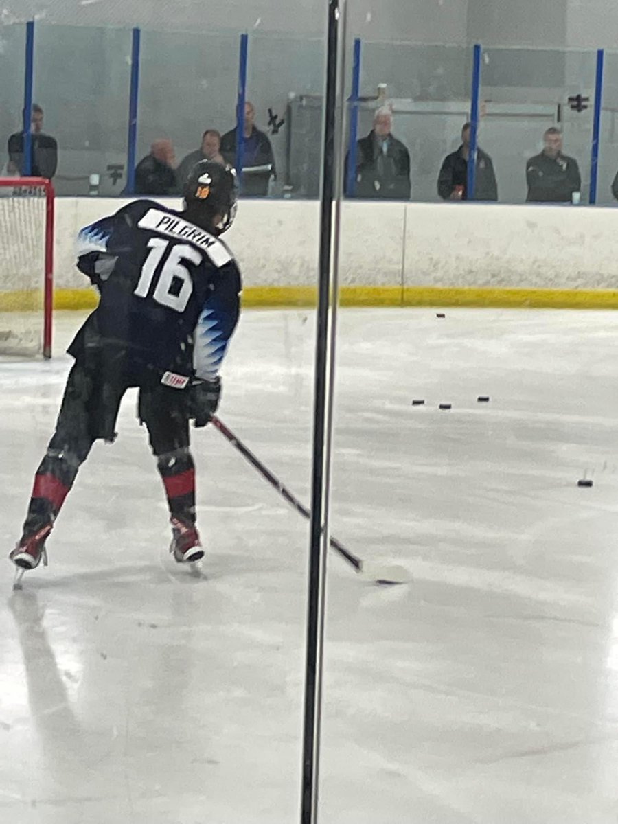 lamplighterpuck's tweet photo. Congrats Carson Pilgrim!

#TeamUSA #5nations https://t.co/tyNyk4xTUP
