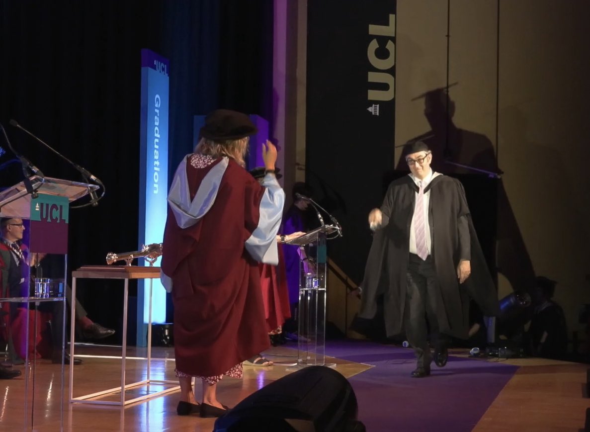 graemeaustin's tweet photo. Today I received my MA in Education (distinction). Next stop? Anyone interested in offering financial support for doctoral research in gendered Assessment for Learning? #afl #phd #bursary #research #Maths #edutwitter #education #UCL #ioe https://t.co/1EdZSth1LJ