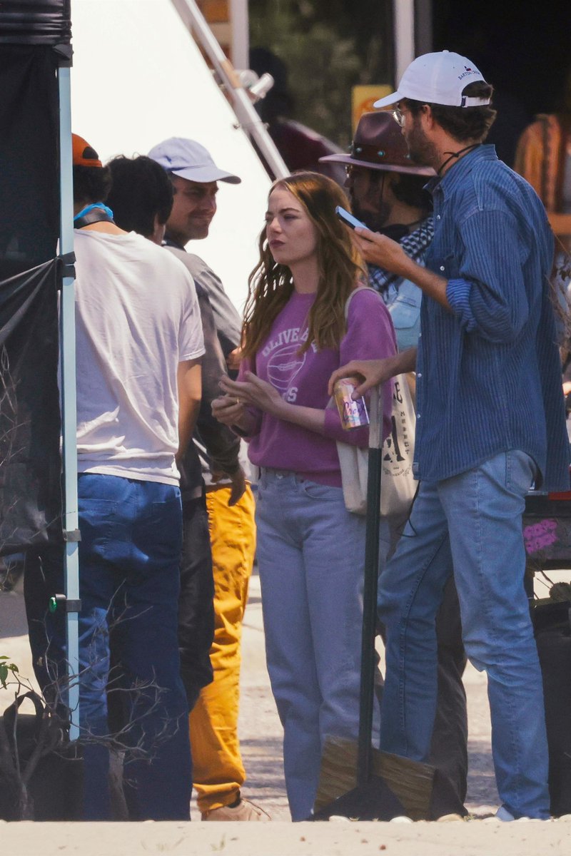 joão. on Twitter: "RT @stonebrcom: Emma Stone foi fotografada no set de