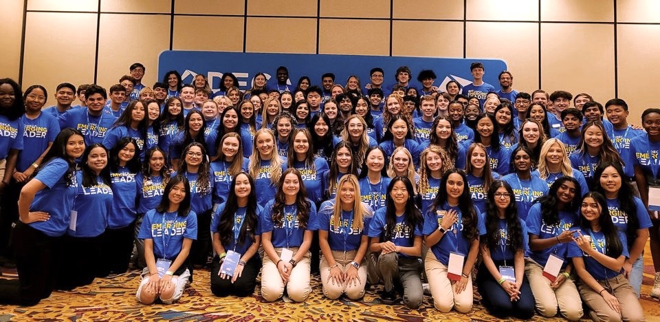 MODECA_VPBP's tweet photo. Some great memories were made this past weekend at ELS! Looking forward to the rest of the year with @MissouriDECA! https://t.co/ln13Cm5t9j