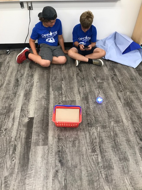 @RussellReid Camp Sail is exploring Shero Spark using the drawing tool. Lots of trial and error in our testing. Great perseverance campers! <a href="/GEDSB/">Grand Erie District School Board</a> @OntarioSLP