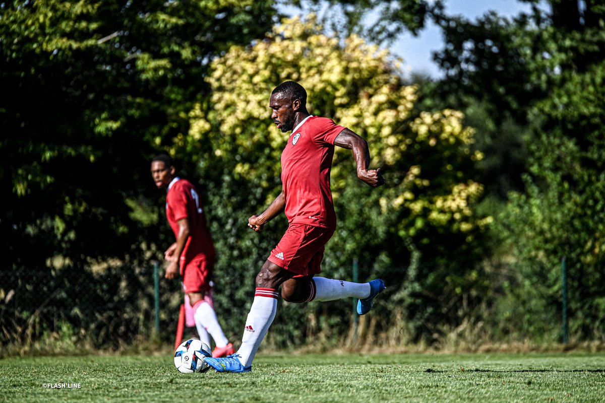 ACAjaccio's tweet photo. C'est terminé au Domaine du Bois Guy. Nos Ajacciens s'imposent lors de ce deuxième match de préparation (2-0). Les buts sont signés Courtet et Cimignani. #ACACNFC #Préparation https://t.co/mvDupqtEN7