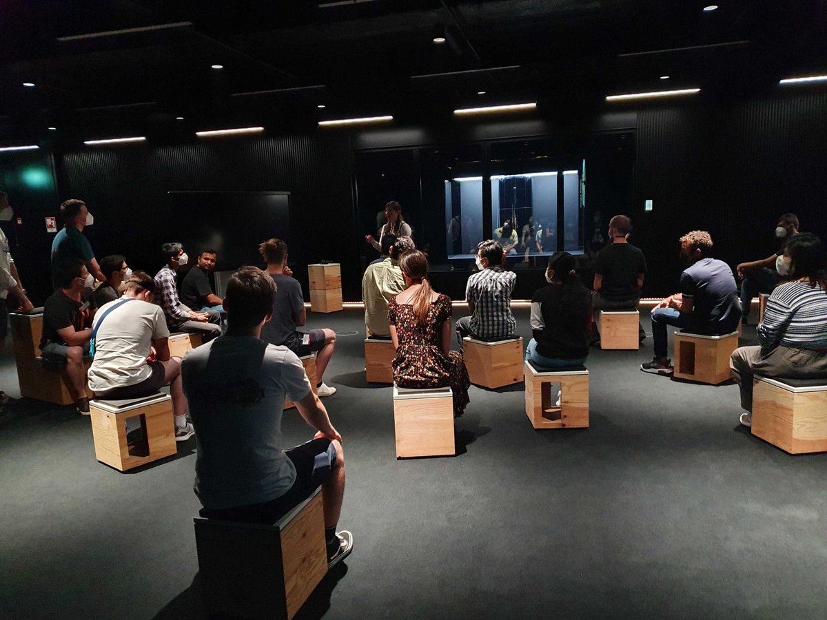 StefanieBarz's tweet photo. A few special #lecture in my #quantum technologies course today: we visited IBM and got to see a #real #quantumcomputer !
Big thank you to Sieglinde Pfaendler and Martin Maehler for an exciting introduction and very interesting #talk about the #IBMQuantumSystemOne. https://t.co/oGWcTwMG9Z