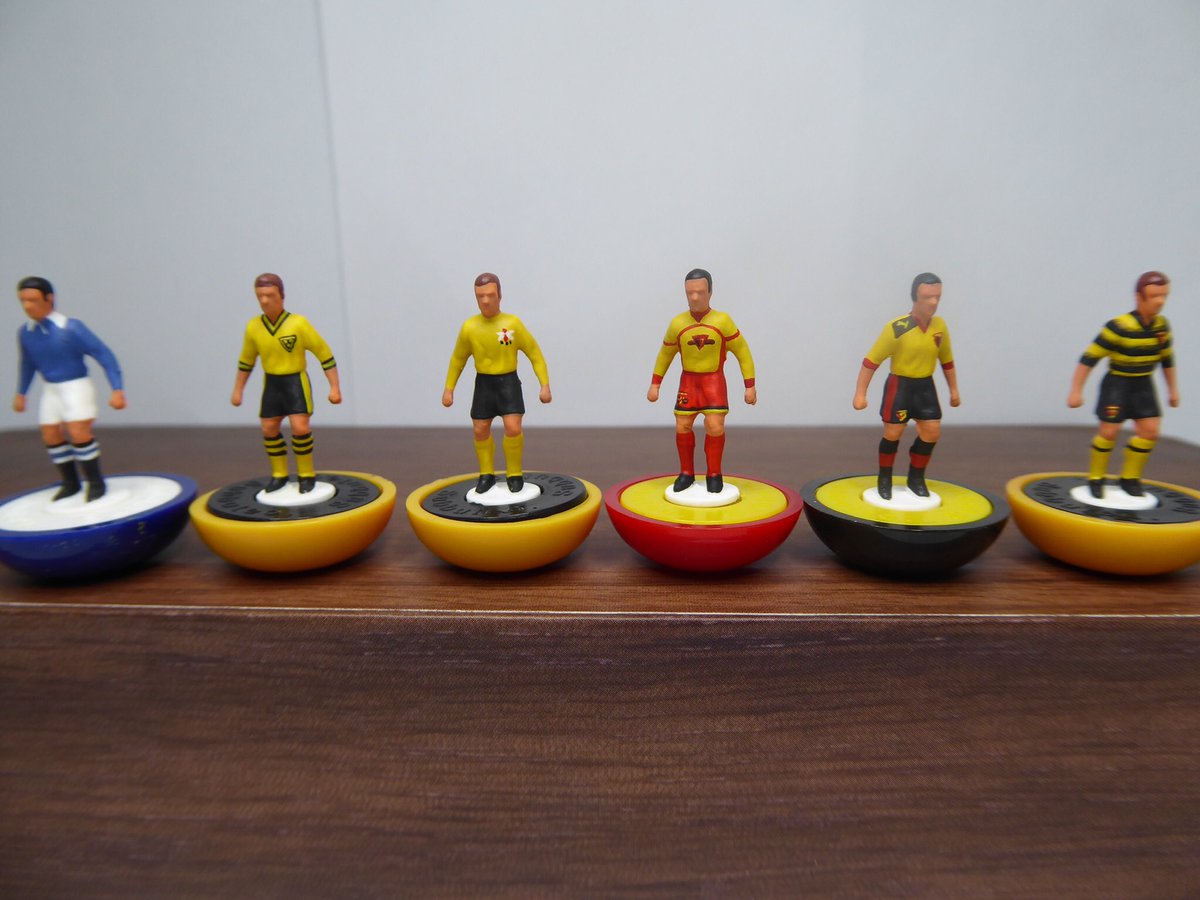 helcol123subbu1's tweet photo. A commissioned Watford FC 6 figure subbuteo artwork frame, featuring this hornets fan’s favourite kits.Created @helcol123subbu1 which 6 kits would you choose? #watford @WatfordFanzine #goldenpages #hornets @hornetsnestwfc @1HHornet @watfordpodcast @TalesFromTheVic @The1881_wfc https://t.co/eFBe7LQh98