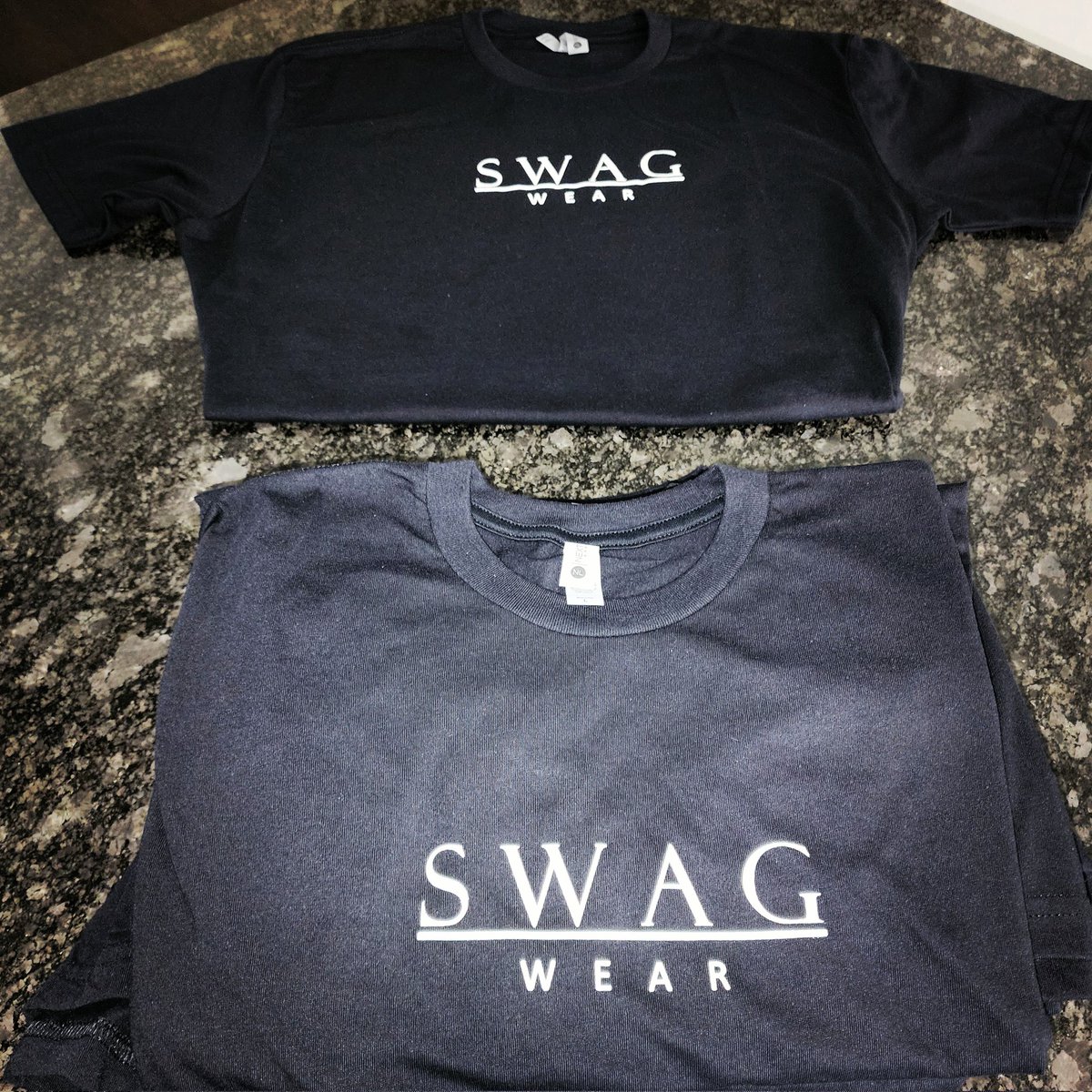 b62338033's tweet photo. Now available online @ https://t.co/TnvANQ16g8
#streetwear #HotGrizzSummer #DallasTX #NewYork #LosAngeles #ATL #OGCollective #Black #Fashionista #hottestdayoftheyear #HotTrendingSongs https://t.co/M7ZqZ0LR5K