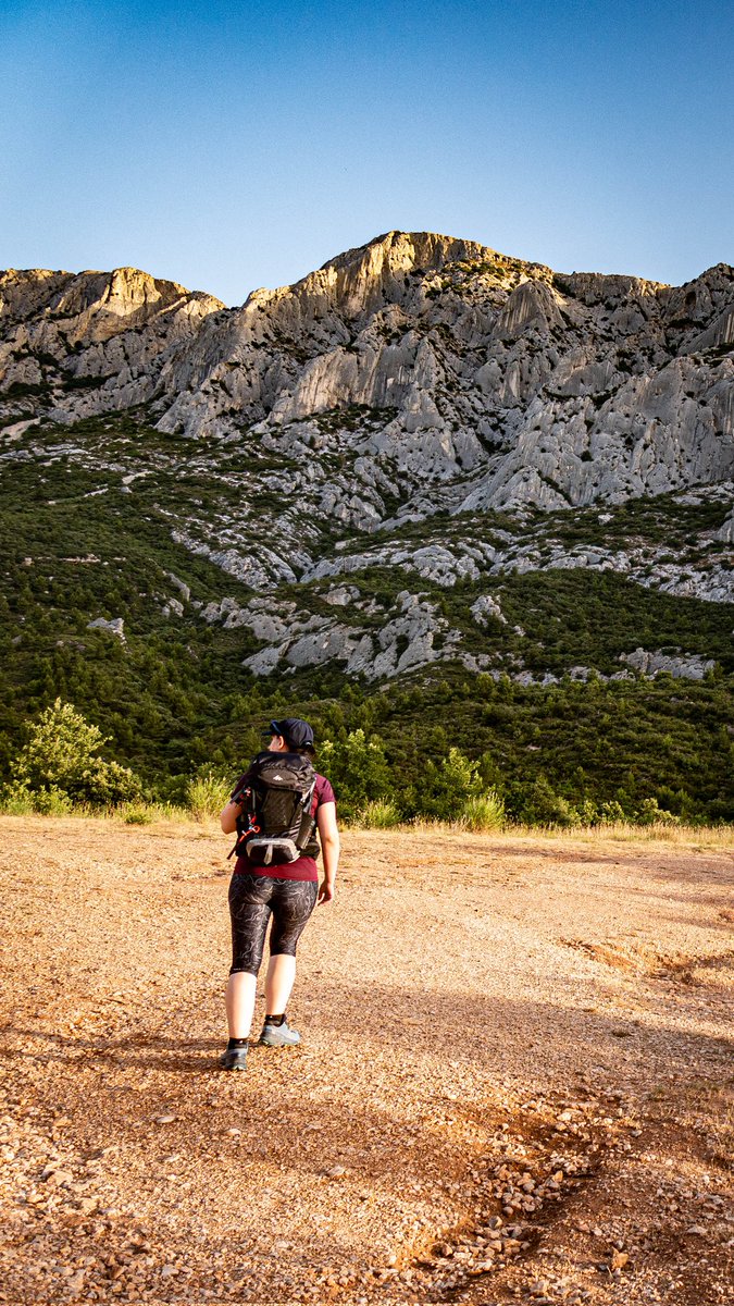 SLCDT25's tweet photo. Ascension #SainteVictoire #BoucheduRhone #paca D+ 700m

#rando #randonnee #trek #hik #visorando @bleuprovence @France3Provence @LPAvignon @saintevictoiree https://t.co/f5BQaDGNvb