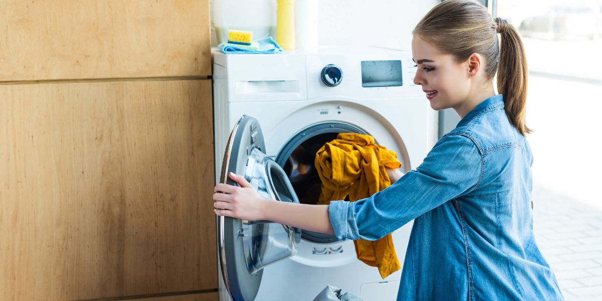 5 Tips for Cleaning Youth Soccer Uniforms vlnk.io/3P5UskW