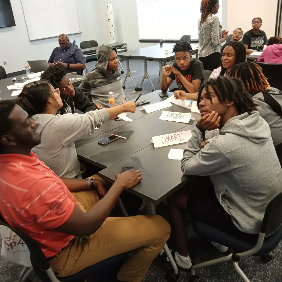 REP4Summit's tweet photo. @FVSU #Pitchmeetingsaretight #Thisissystematicchange https://t.co/Sq7xJOro6G
