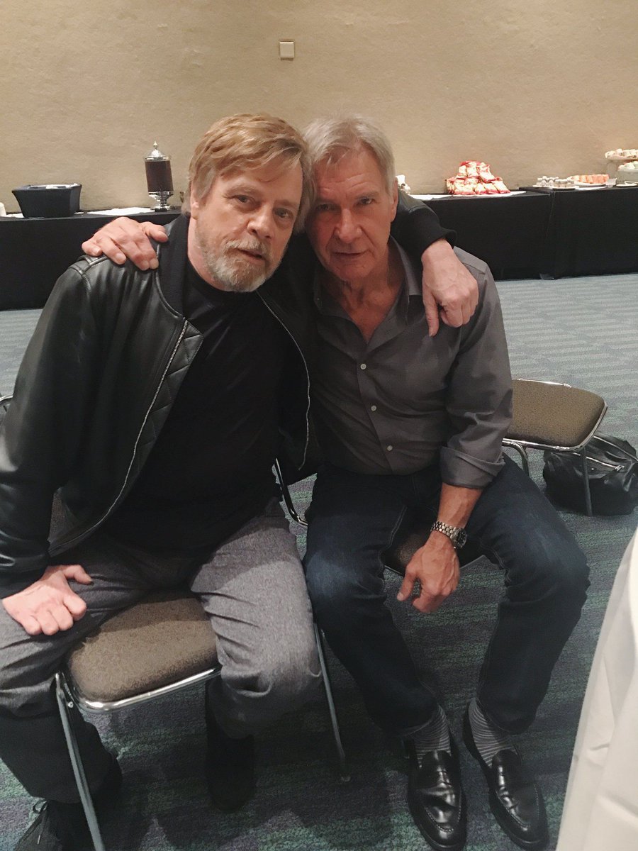 MarkHamill's tweet image. For Harrison: 🎂
Glad to be your pal, mh 🙏