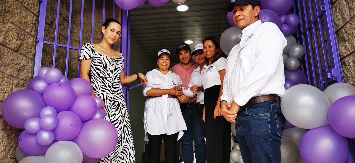 SheisFoundation's tweet photo. ¡Estamos felices! 🎉
Dimos apertura al tercer #CentroDeEmpoderamientoDeLaMujer en Arauquita, Arauca. Gracias a #CENIT por sumarse y lograr que este programa sea un espacio de empoderamiento, construcción y fortalecimiento de las capacidades de estas #PoderosasMujeres Arauquiteñas https://t.co/7mA9Spr34Y