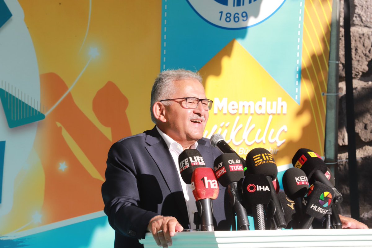 Memduh Büyükkılıç