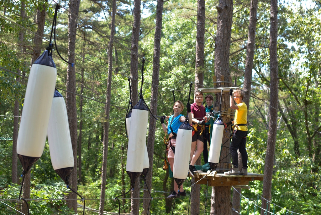 TreetopQuest's tweet photo. Tip: Find a friend who has a sense of adventure ✨. 😉 #bffgoals https://t.co/ifz4RxW0wV