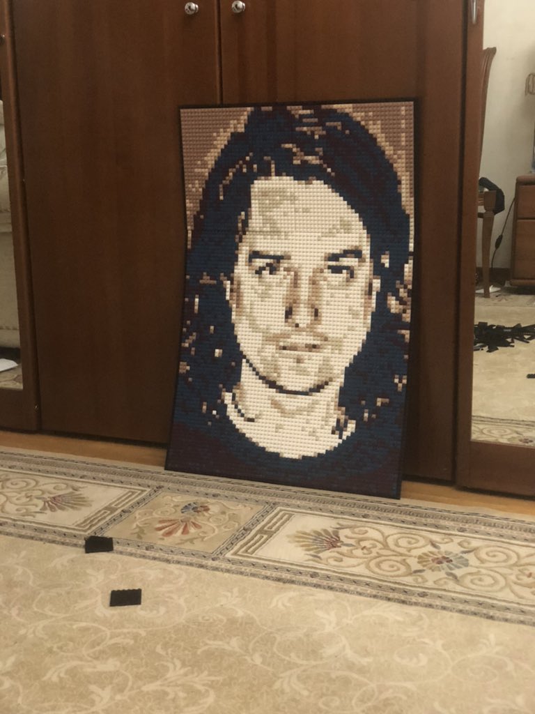 Allora_'s tweet photo. @The_Airyl Made it all😌 missing only the frame for it🥰 https://t.co/0r5wh9tBXi