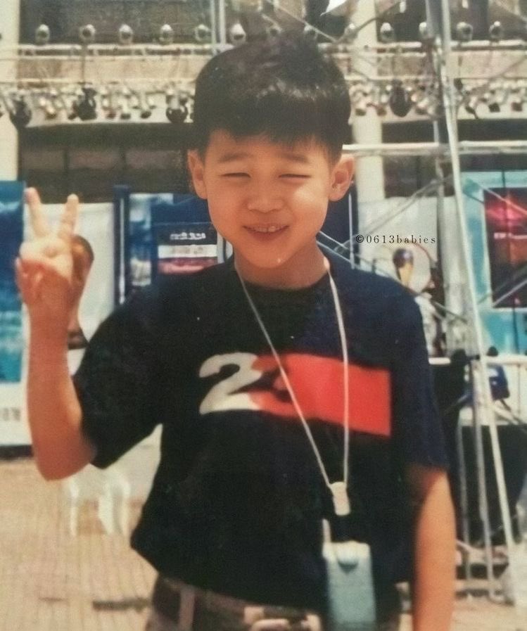 dailyjimn's tweet photo. baby jiminie                            baby jiminie https://t.co/APp0EWml43
