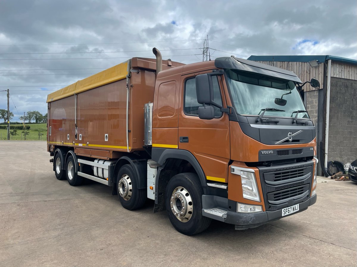 2017 (67) Volvo FM420 8x4 bulk blower, sleeper cab, I-shift gearbox, A/C, aluminium body, 4 compartment blower, Pridon equipment with remote, weigher, 445,980km, test Oct 2022
 #CommercialVehicles #TrucksForSaleUK