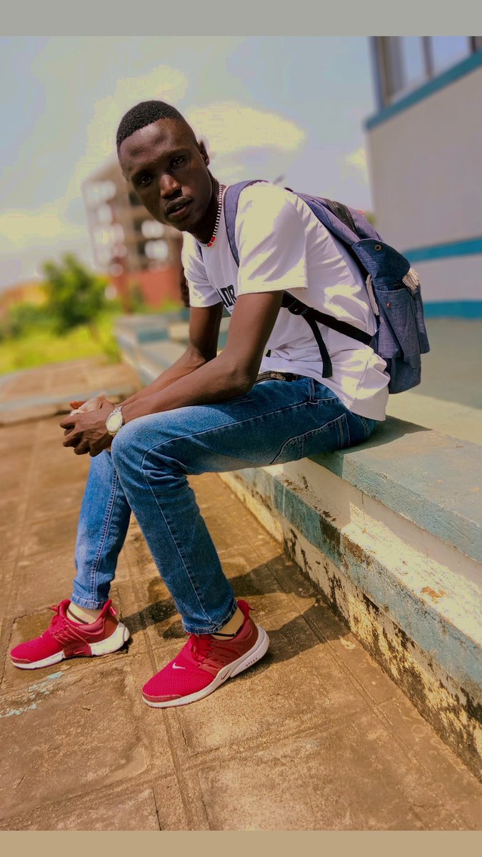 MLoruba's tweet photo. When you learn to depend on yourself, you will be happier in life .
#ob
#ownboy
#proud💯🇸🇸 https://t.co/MnTI18f6Mz